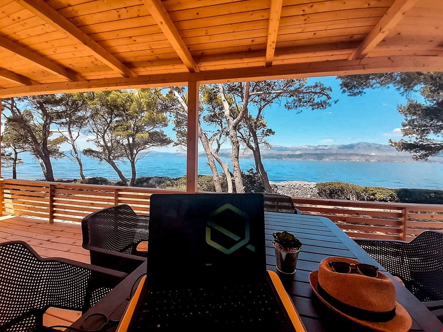 Hotel Supetar Croatia nomad remote 48bb3788-7ca2-4f2d-8319-837621591811_remote work.jpg